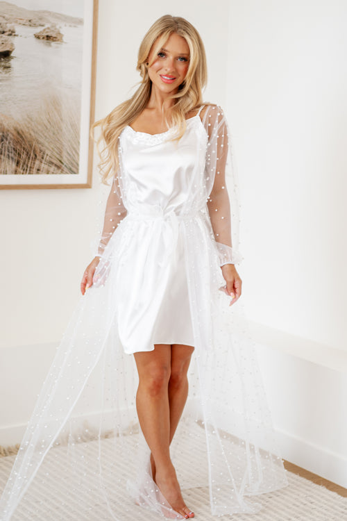 Amara Robe